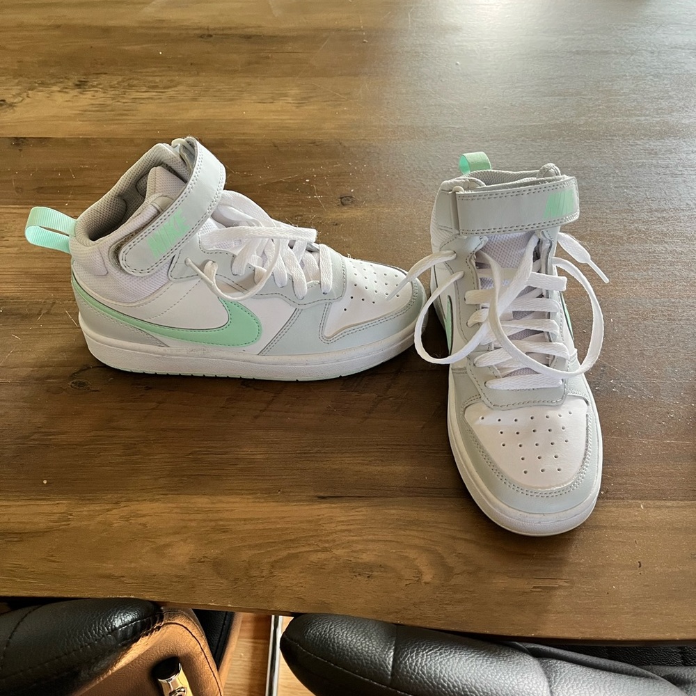 Nike court high tops for youth